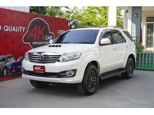2015 Toyota Fortuner 3.0 (ปี 12-15) V SUV