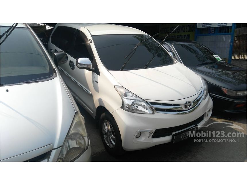 Jual Mobil  Toyota Avanza  2012  G  1 3 di Jawa Barat Manual 