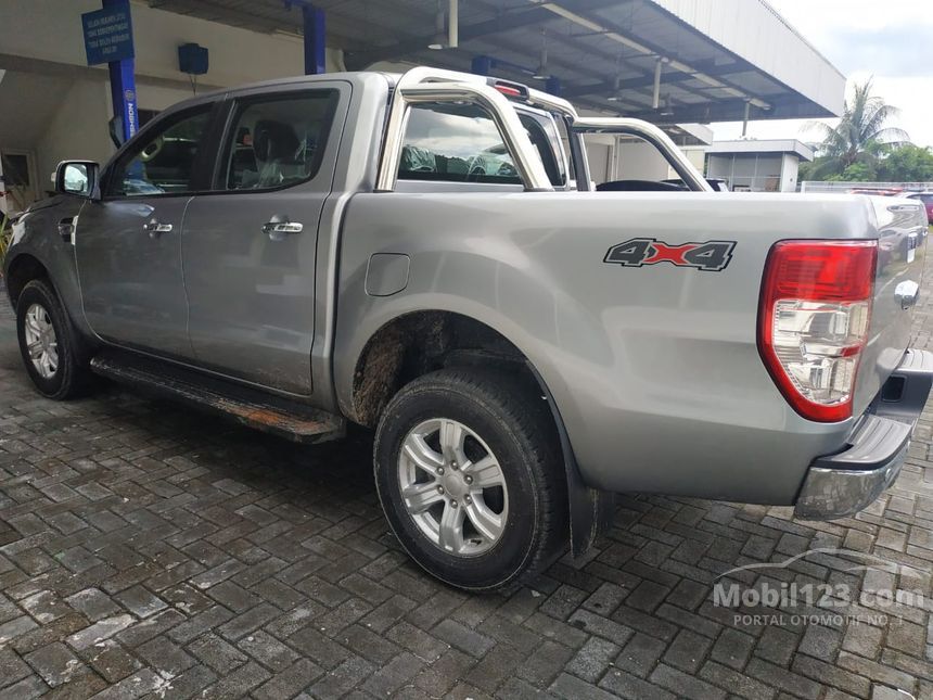 Jual Mobil Ford Ranger 2020 XLT 2.2 di DKI Jakarta ...