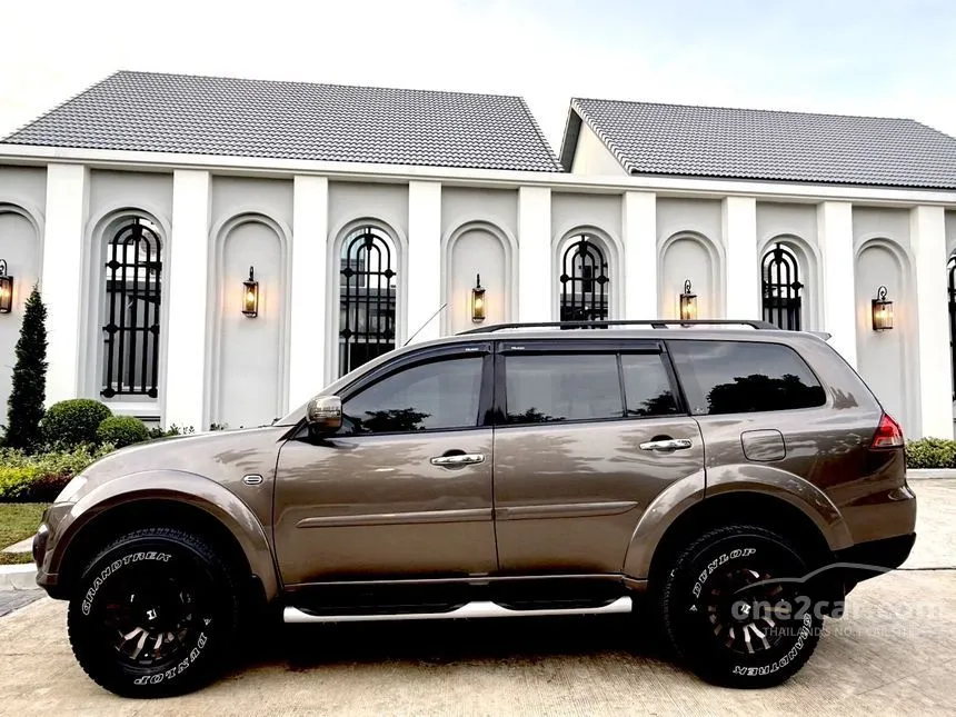 2014 Mitsubishi PAJERO SPORT GT SUV