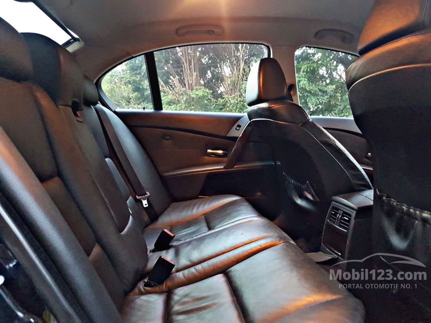 Jual Mobil  BMW  520i  2004  E60  2 2 di DKI Jakarta Automatic 