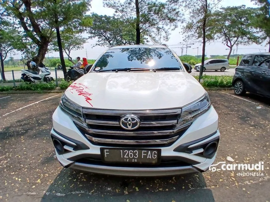 Jual Mobil Toyota Rush 2021 S GR Sport 1.5 di Jawa Barat Automatic SUV Putih Rp 227.000.000