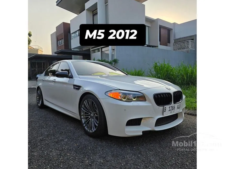 2012 BMW M5 Sedan