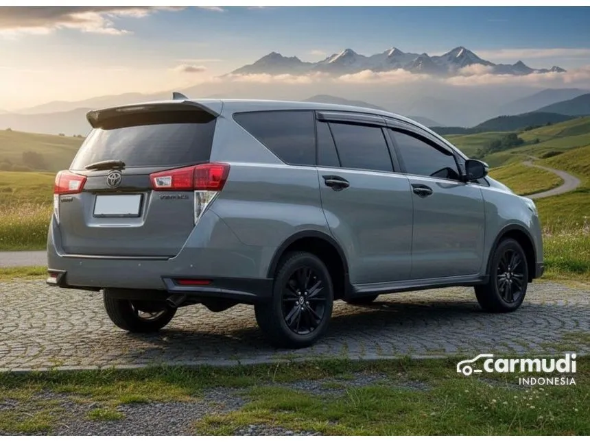 2018 Toyota Kijang Innova Venturer MPV