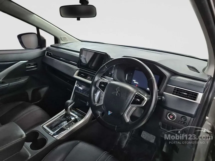 2023 Mitsubishi Xpander Cross Premium MPV