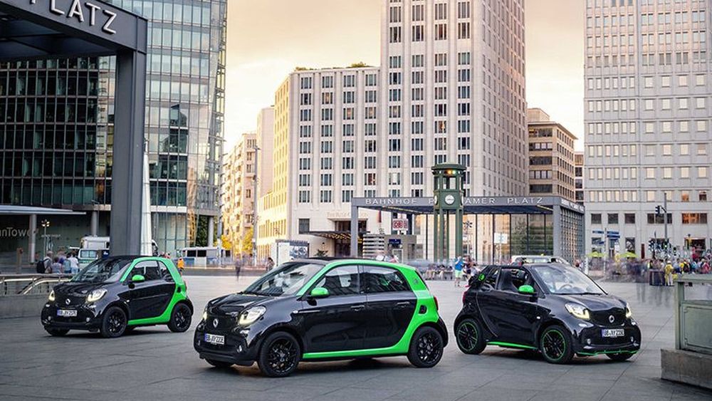  Mobil  Listrik smart Generasi Keempat Kian Canggih  Mobil  
