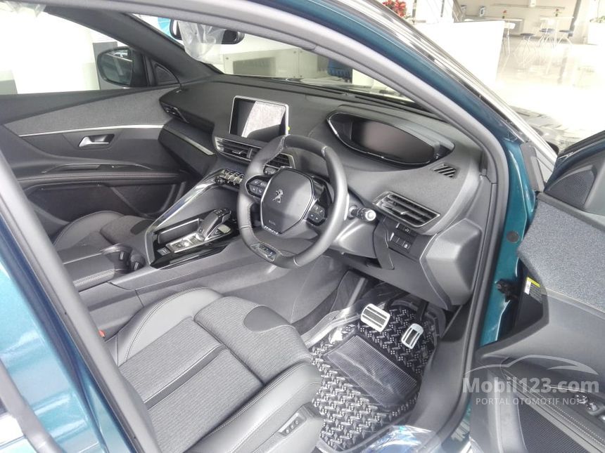 Jual Mobil Peugeot 3008 2018 T8 1.6 di Banten Automatic 