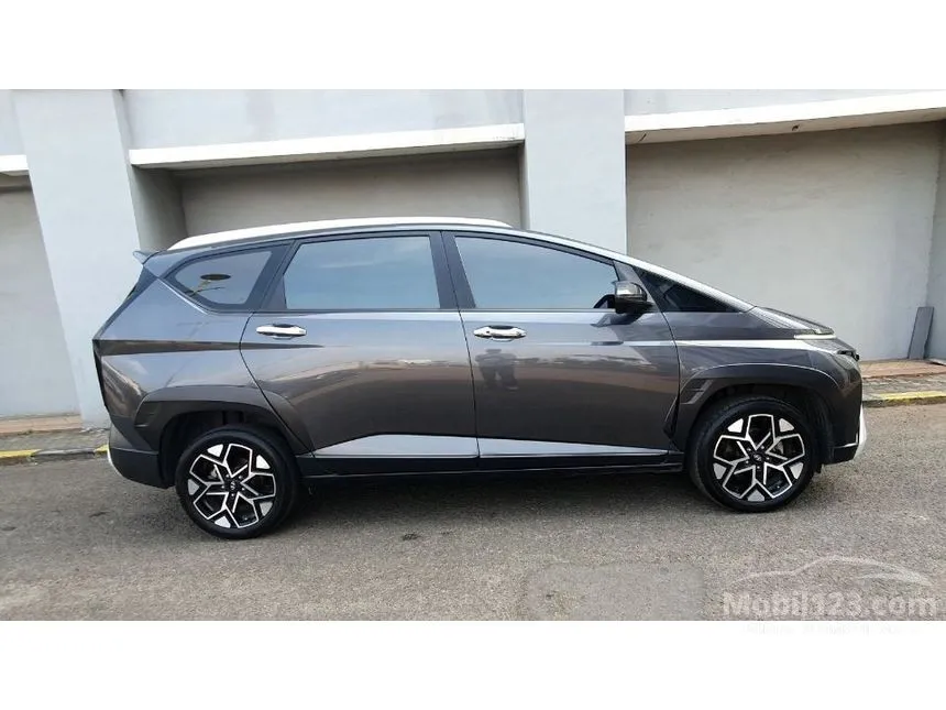 2023 Hyundai Stargazer X Prime MPV