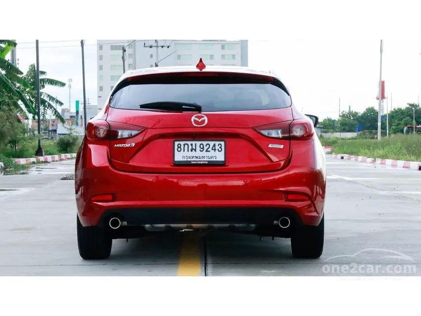2019 Mazda 3 S Sports Hatchback
