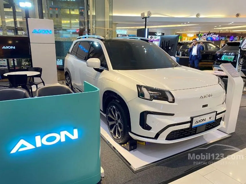2026 GAC AION V Luxury SUV