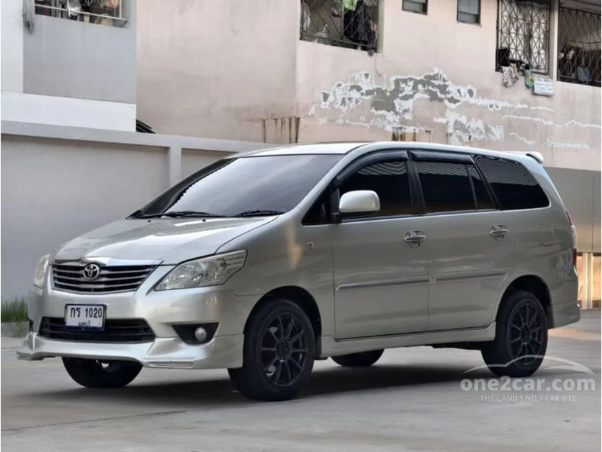 2012 Toyota INNOVA G Wagon