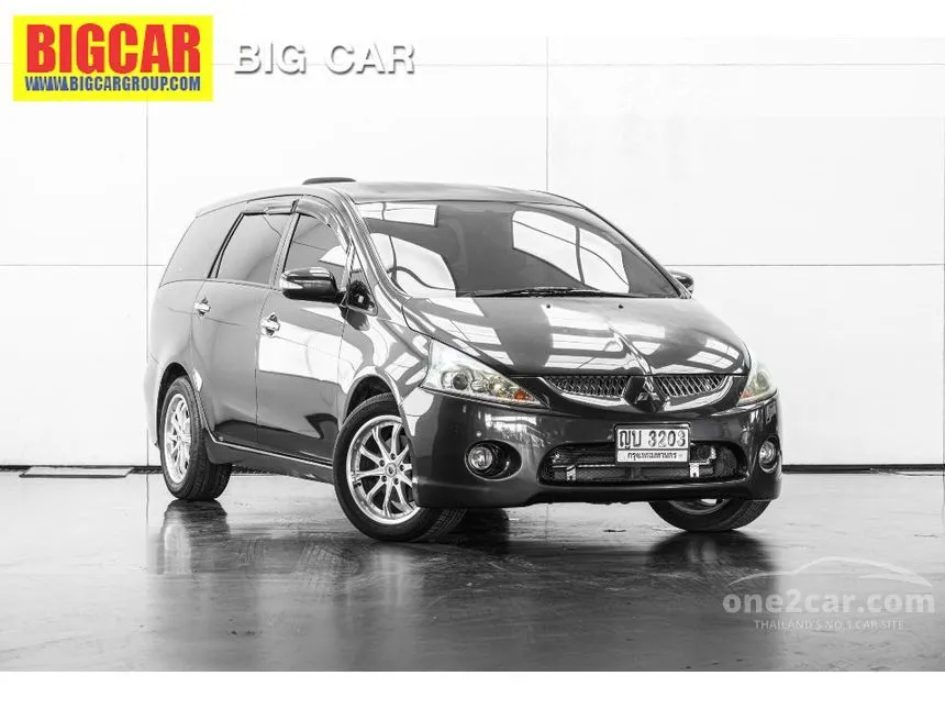 2010 Mitsubishi SPACE WAGON GLS Limited Wagon