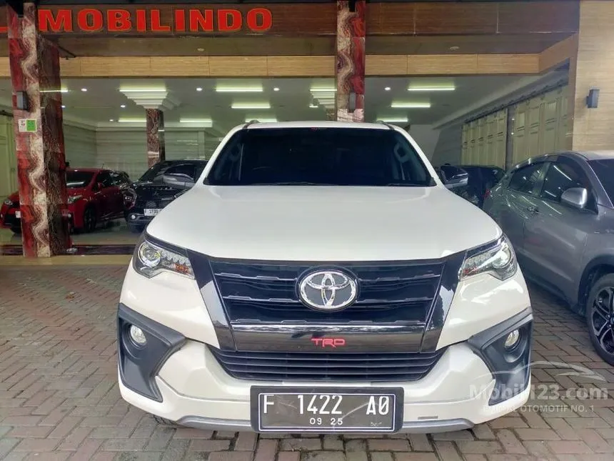 Jual Mobil Toyota Fortuner 2017 VRZ 2.4 di Jawa Barat Automatic SUV Putih Rp 400.000.000