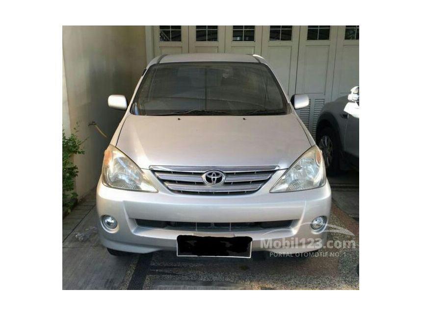 Jual Mobil  Toyota Avanza  2005  1 3 di Jawa  Timur  Automatic 