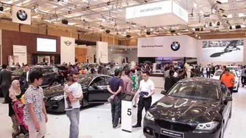 BMW Jual 587 Unit di GIIAS 2016