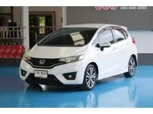 2014 Honda JAZZ 1.5 (ปี 14-22) SV+ Hatchback