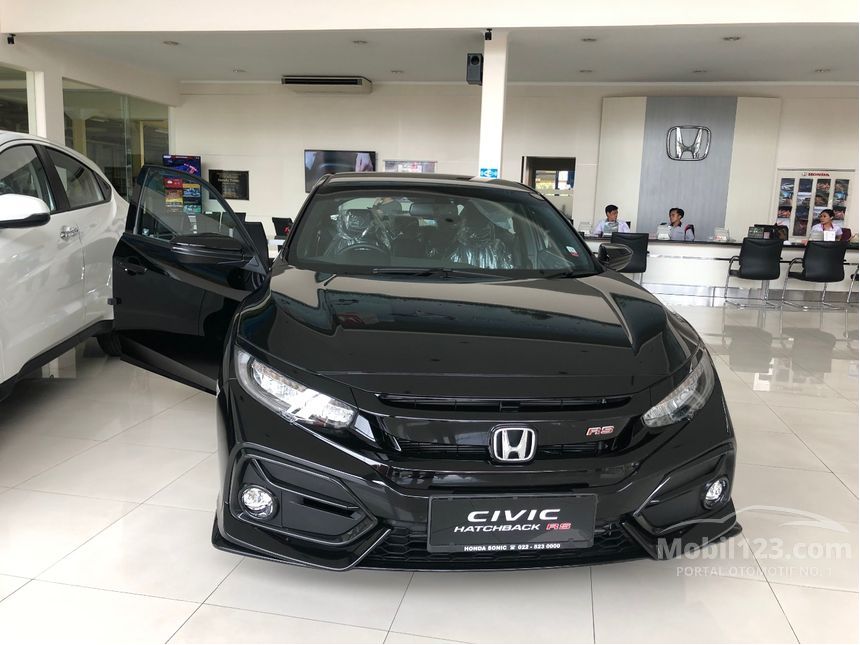 Jual Mobil Honda Civic 2022 RS 1 5 di Jawa Barat Automatic 