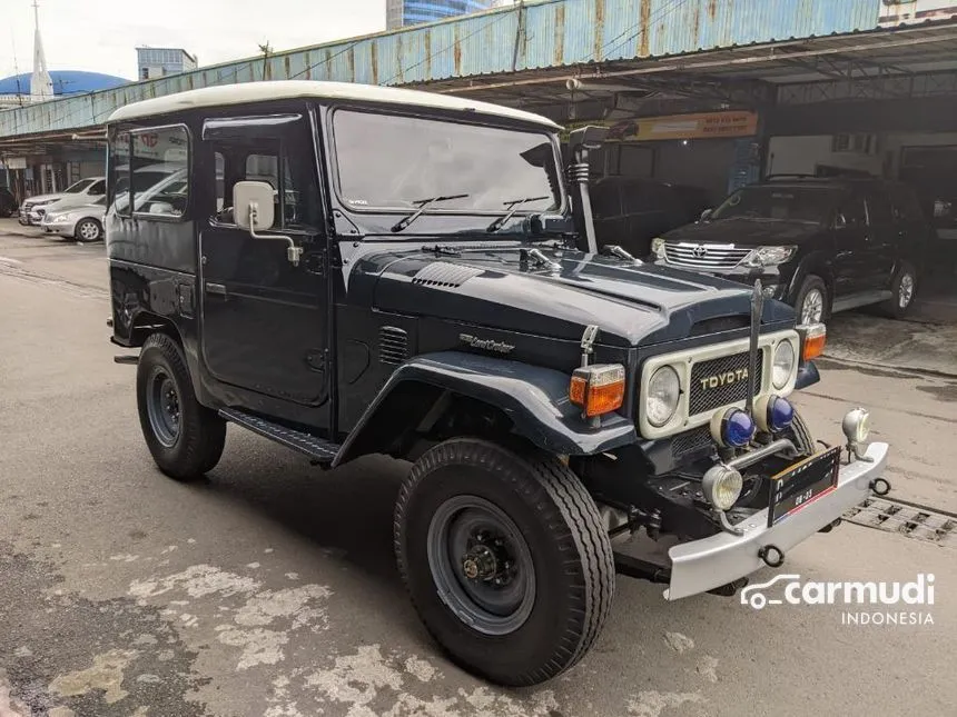 1982 Toyota Land Cruiser FJ40 Jeep