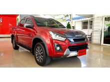2017 Isuzu D-Max 3.0 CAB-4 (ปี 11-17) Vcross Z-Prestige Pickup AT