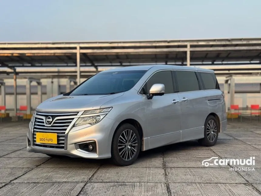 2014 Nissan Elgrand Highway Star MPV