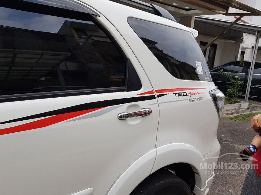 Jual Mobil Toyota Rush 2016 TRD Sportivo Ultimo 1.5 di 