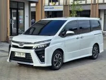 2018 Toyota Voxy 2.0 MPV