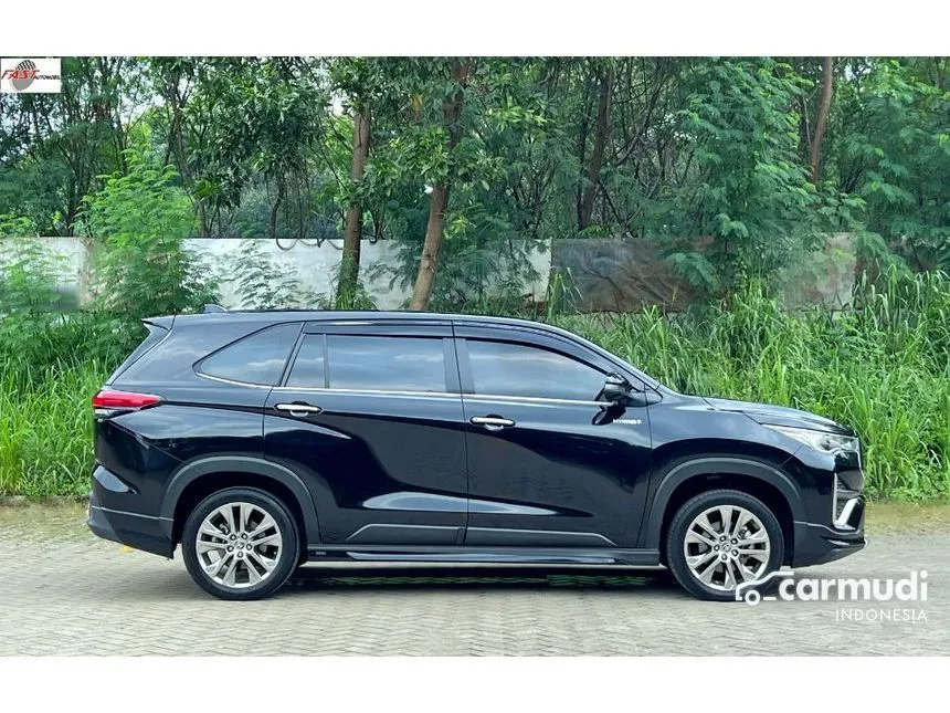 2022 Toyota Kijang Innova Zenix Q HV TSS Modellista Wagon