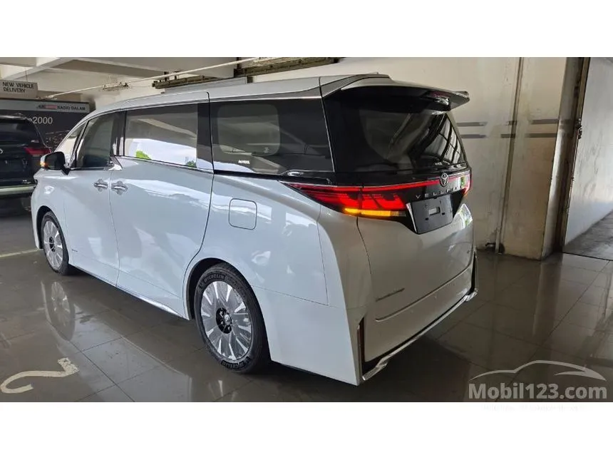2026 Toyota Vellfire HEV Executive Lounge VIP Type (Premium Color) MPV