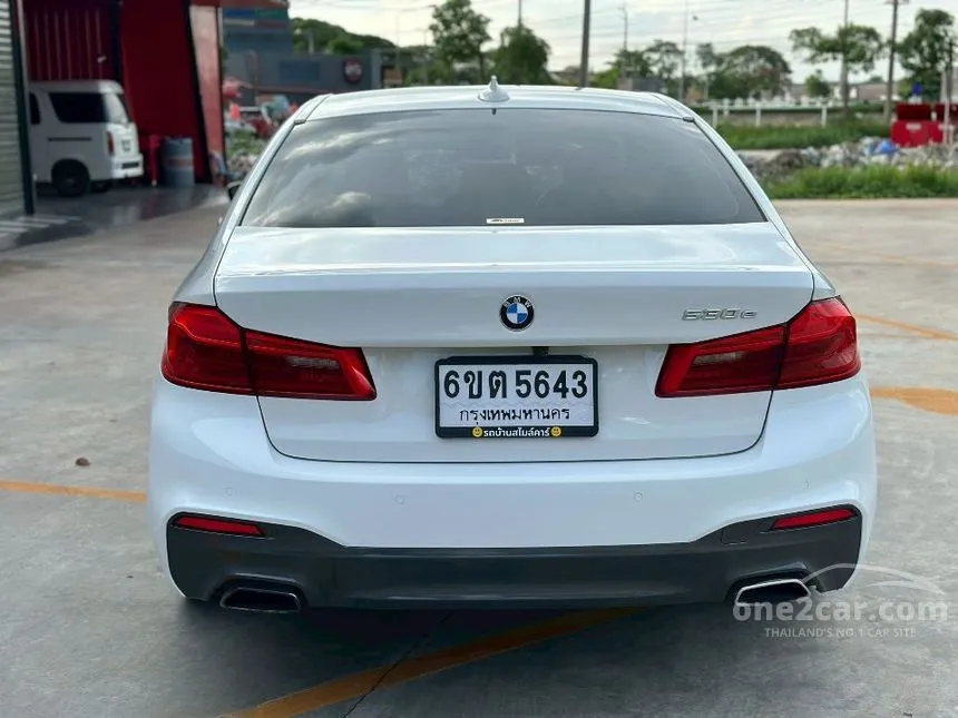 2020 BMW 530e M Sport Sedan