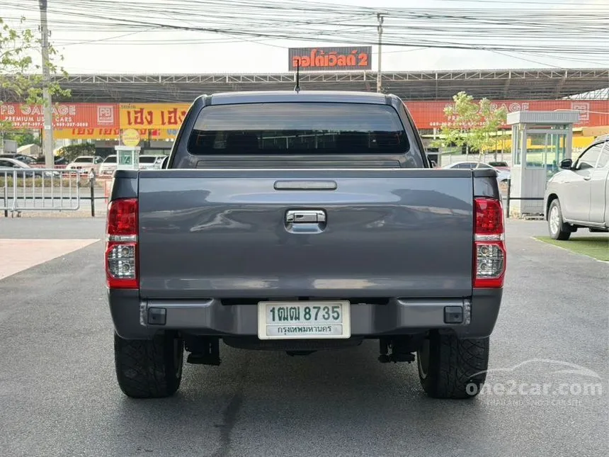 2014 Toyota HILUX VIGO Champ E Smart Cab Pickup