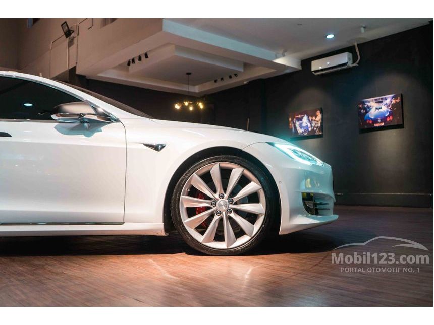 Jual Mobil Tesla Model S 2019 100d Di Dki Jakarta Automatic Hatchback Putih Rp 3400000000 6377103 Mobil123com