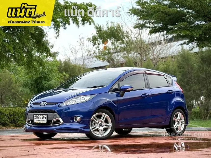 2013 Ford FIESTA Sport Hatchback
