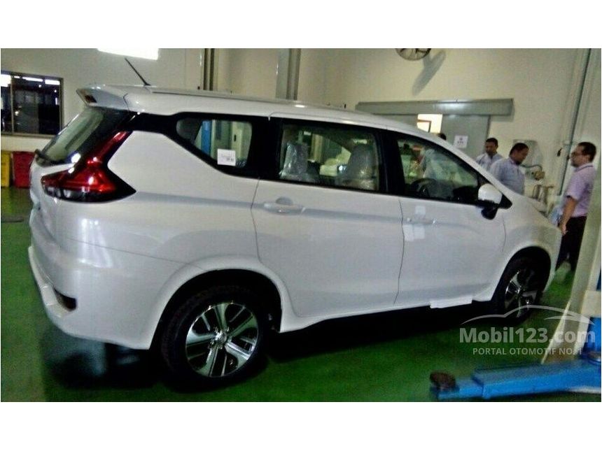 Jual Mobil Mitsubishi Expander 2017 1.5 di Banten Jual Mobil Mitsubishi Expander 2017 1.5 di Banten
