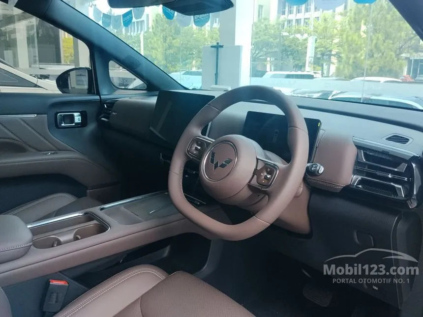 2026 Wuling Darion CE MPV