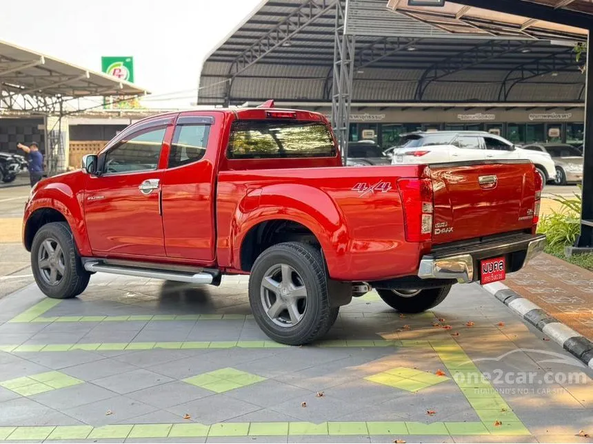 2015 Isuzu D-Max Vcross Z-Prestige Pickup