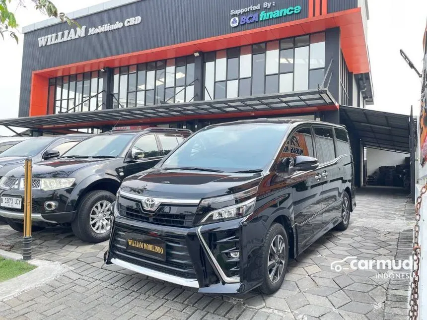 2018 Toyota Voxy MPV