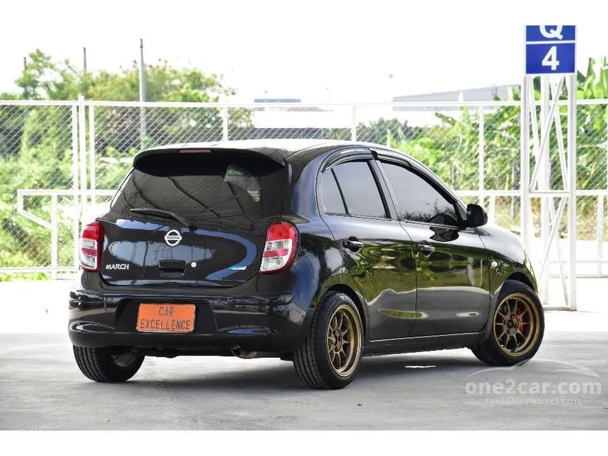 2013 Nissan March E Hatchback