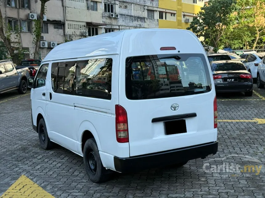 2012 Toyota Hiace Window Van