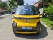 Jual Mobil Wuling EV 2022 Air ev Charging Pile Long Range di Jawa Timur Automatic Hatchback Kuning Rp 225.000.000