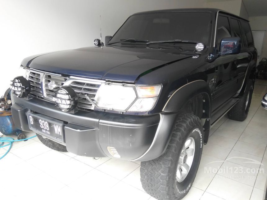 Nissan patrol 2000
