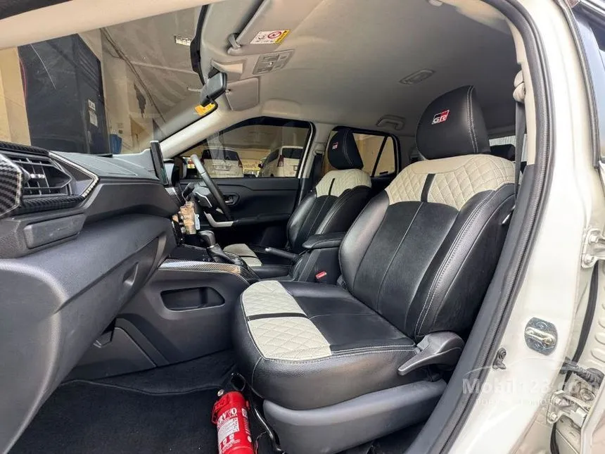 2022 Toyota Raize GR Sport (2 Tone) SUV