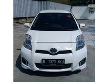 Toyota Yaris E AT 2013 PUTIH stnk Pajak Maret 2019
