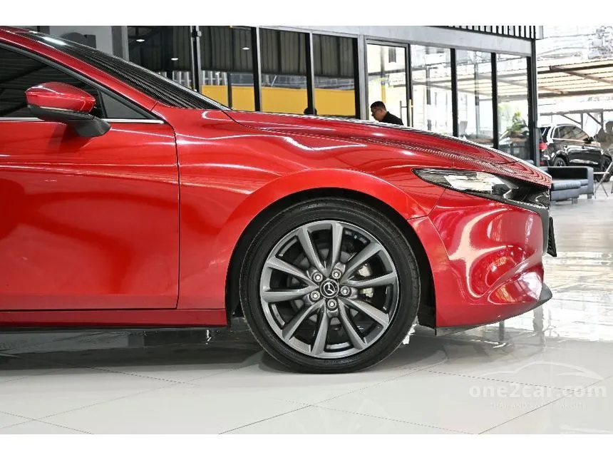 2022 Mazda 3 S Sports Hatchback