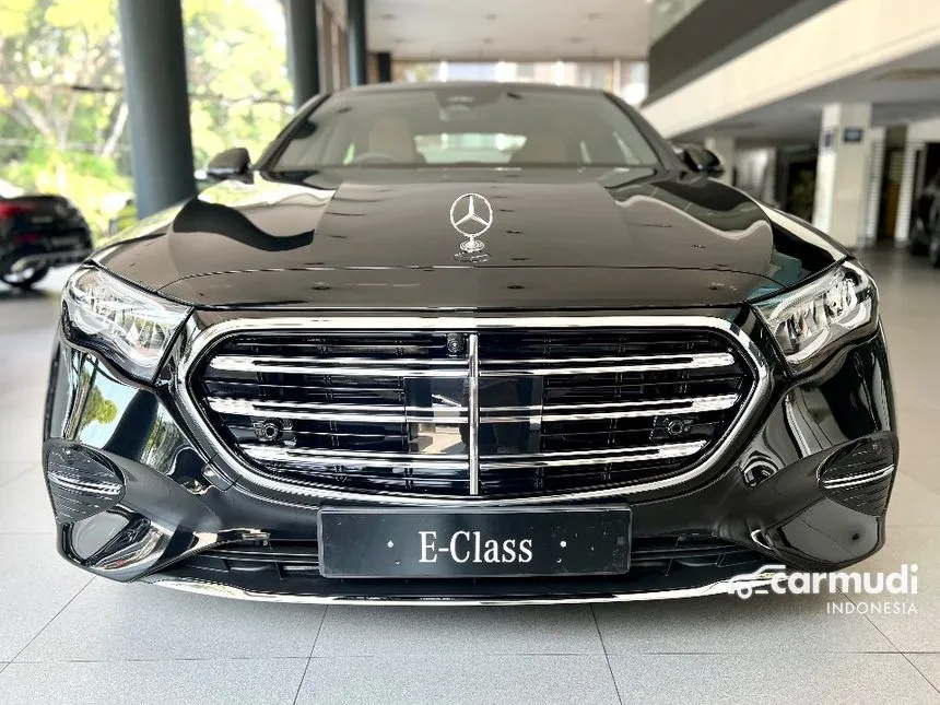 2025 Mercedes-Benz E200 Exclusive Line Sedan