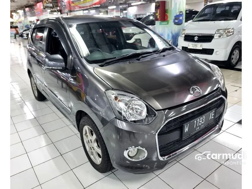 Jual Mobil Daihatsu Ayla 2016 X 1.0 di Jawa Timur Automatic Hatchback Abu
