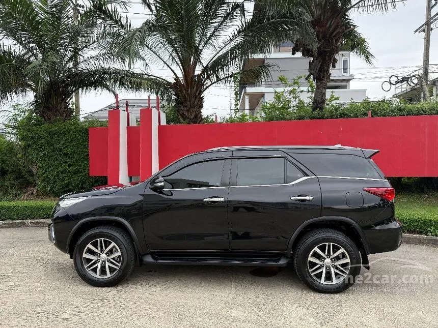 2015 Toyota FORTUNER V SUV
