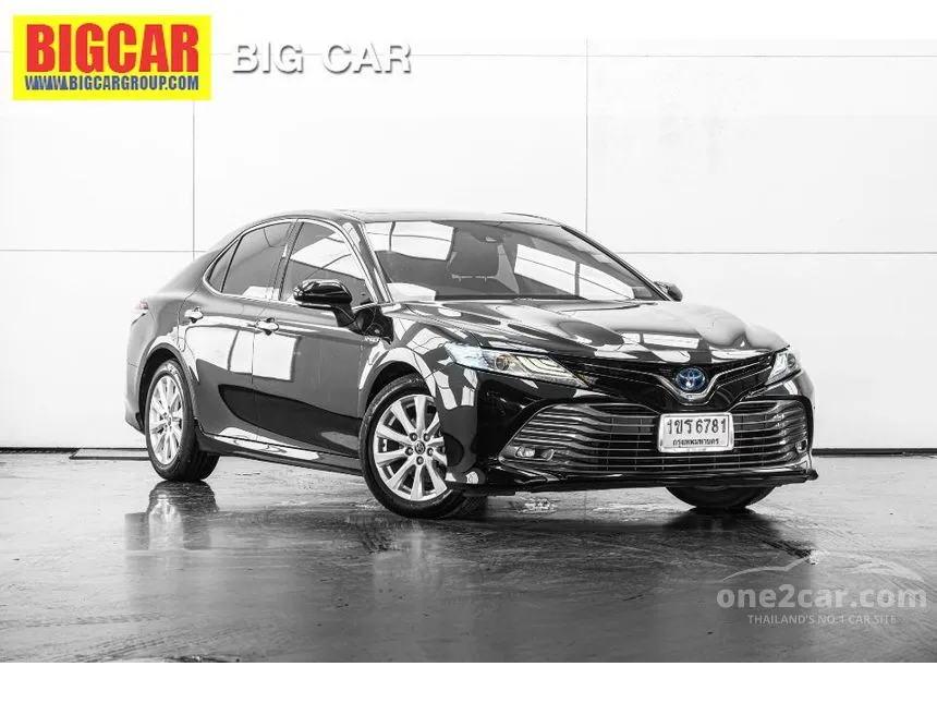 2020 Toyota CAMRY Hybrid Premium Sedan