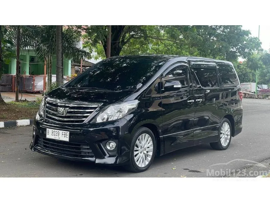 2014 Toyota Alphard S MPV