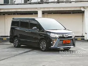 2019 Toyota Voxy 2.0 MPV