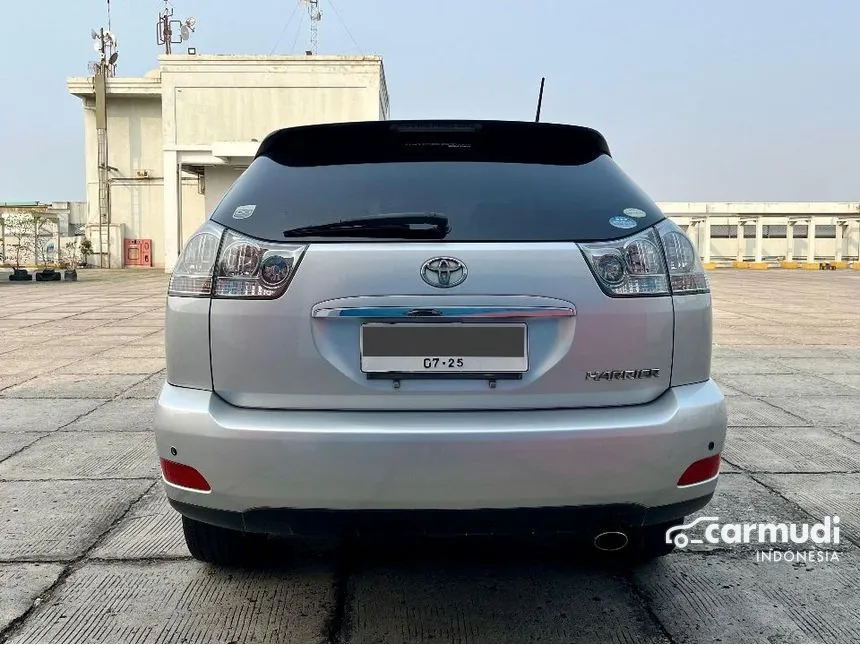 2010 Toyota Harrier 240G SUV